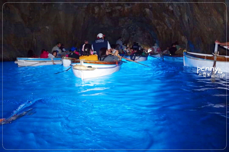 【南義旅行】遇見世上最美的藍-義大利‧卡布里島 Capri藍洞(Grotta Azzura) @penny小食光輕旅行