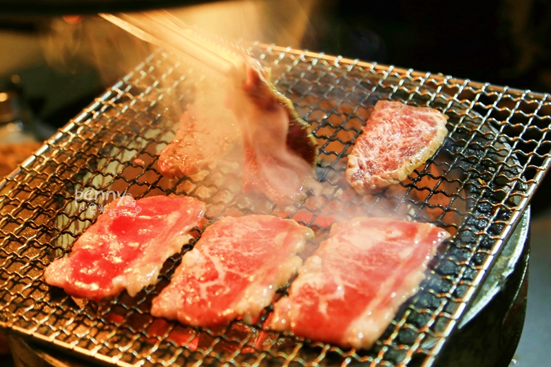小食光｜台北東區燒肉吃到飽｜火之舞蓁品燒和牛放題~不能去日本就怒吃和牛吃到飽吧!